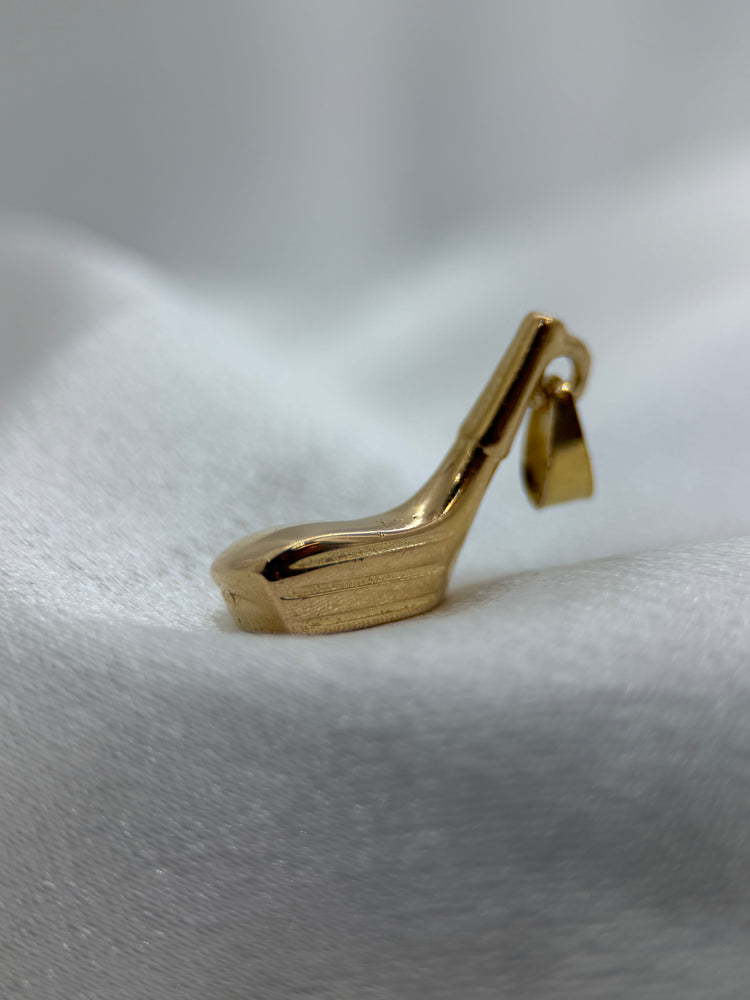 18K Pendant – Golf Club, 5.9g