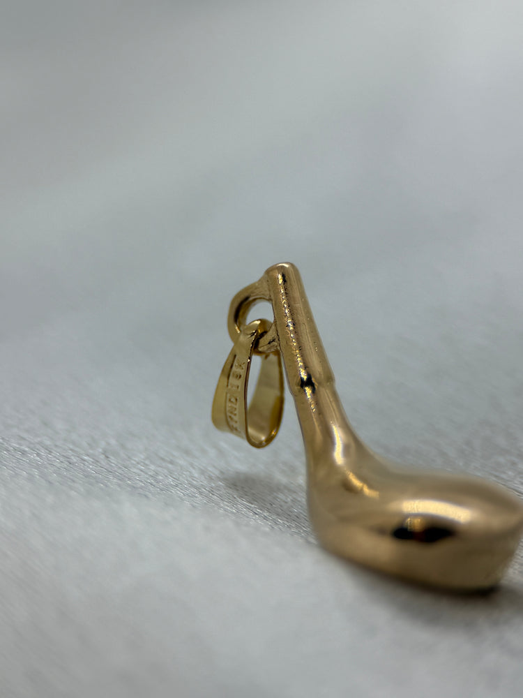 18K Pendant – Golf Club, 5.9g