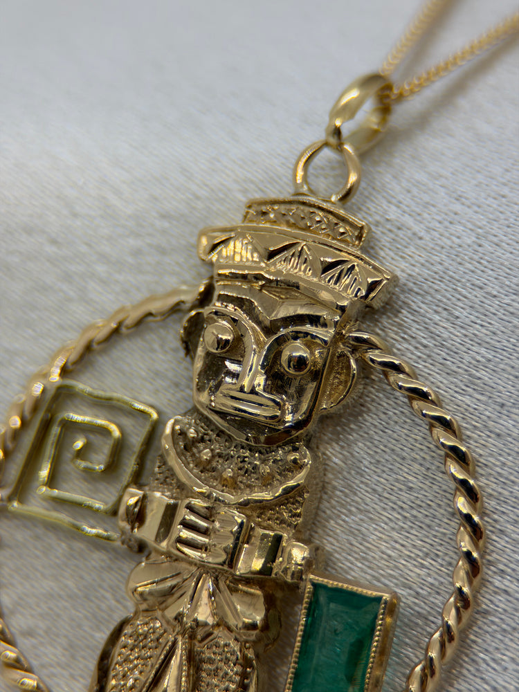 18K Gold Pendant with Emerald – Maya Figure, 8.6g