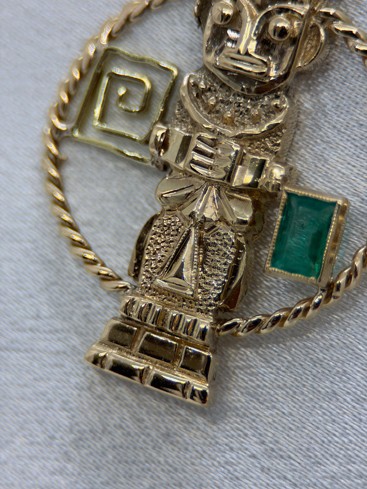 18K Gold Pendant with Emerald – Maya Figure, 8.6g