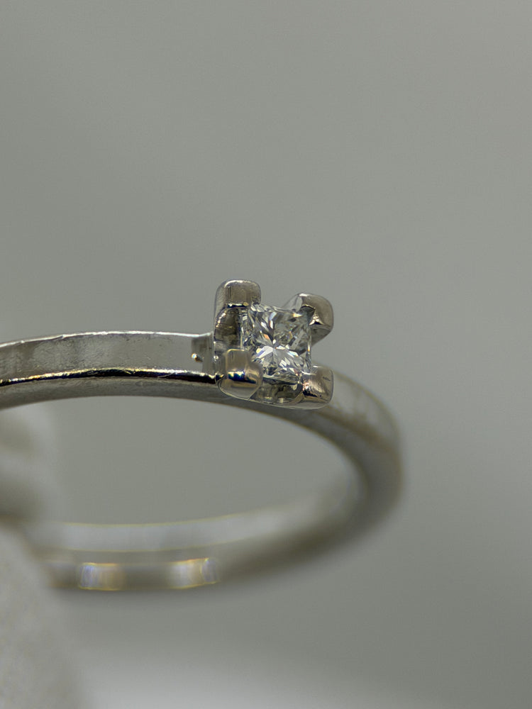 18K Princess-Cut Diamond Ring – Schalins 'Seine', Size 50