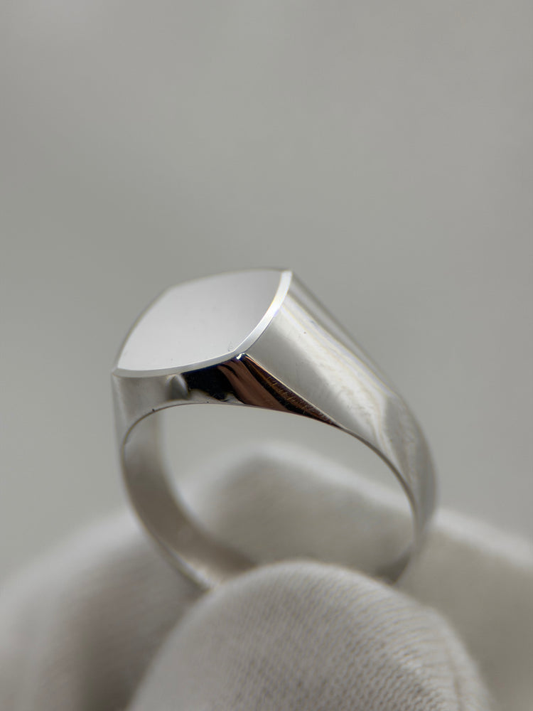 18K Vitguld Klackring – 3.7g, Storlek 54