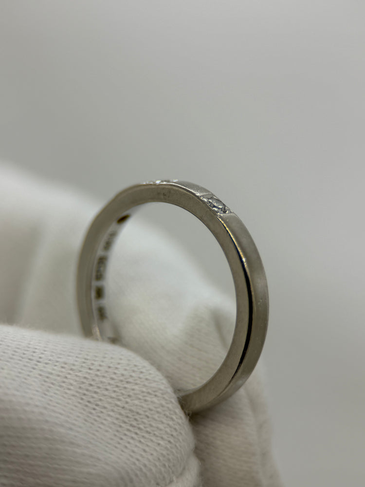 18K Trippeldiamantring – 0.09 ct, Storlek 50