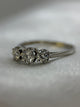 Platina trestensring – ca 0.90 ct totalt, Storlek 53.5