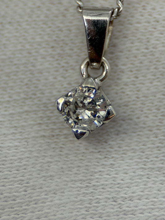 18K Diamond Pendant – 0.25 ct, White Gold