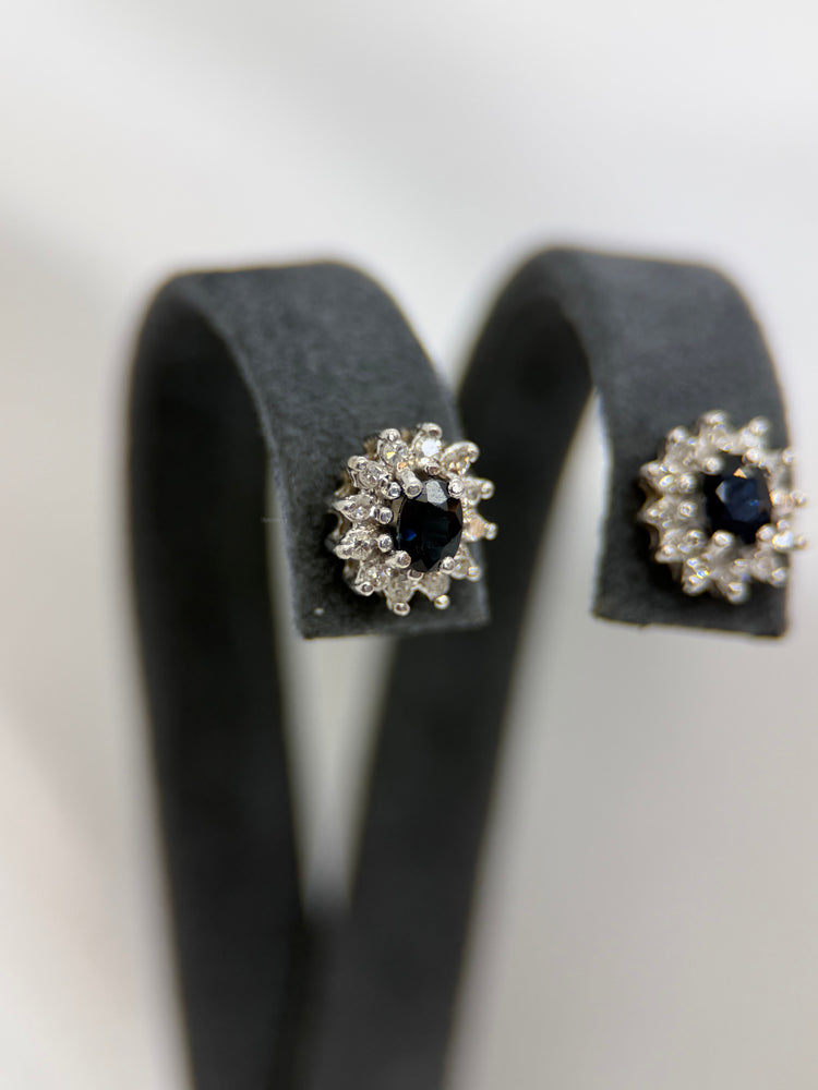 18K Safir- och diamantörhängen – klusterdesign, 0.9 cm