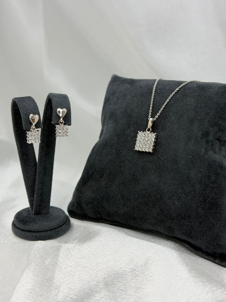 18K Diamantset – Hänge med halskedja & örhängen, 0.86 ct