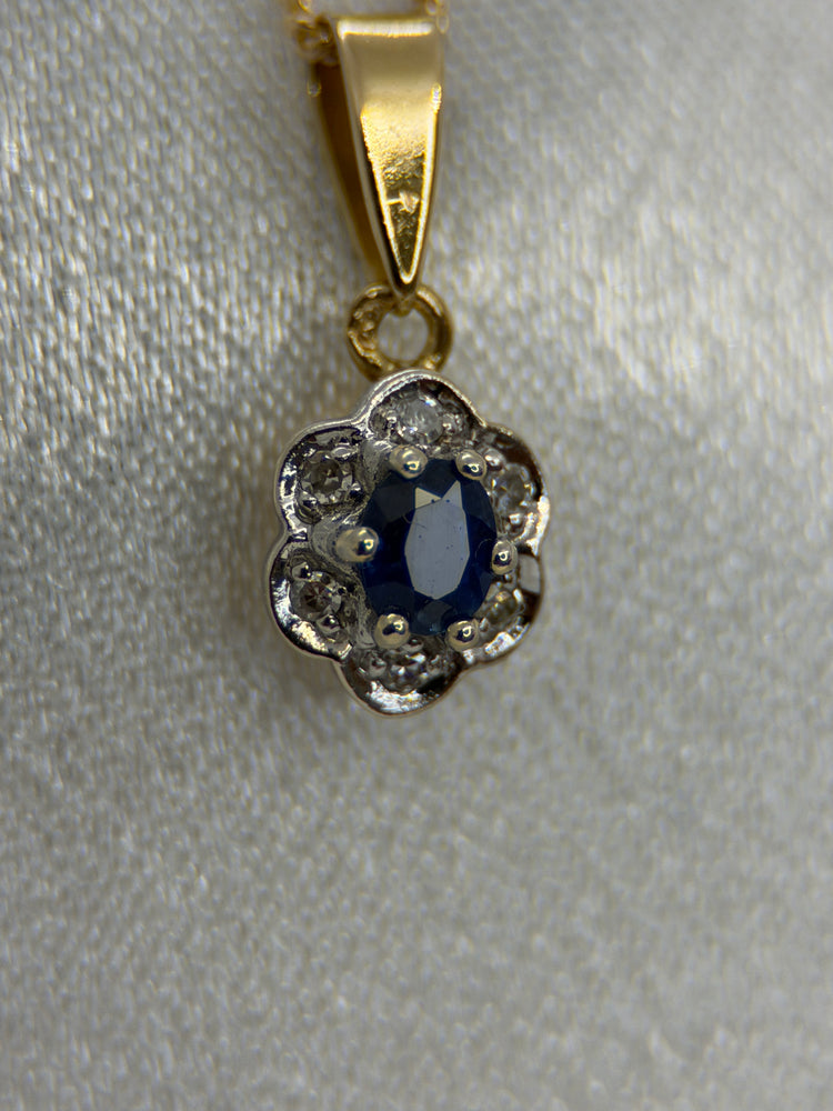 18K Safir- och diamanthänge – Klusterdesign, 1.5 cm