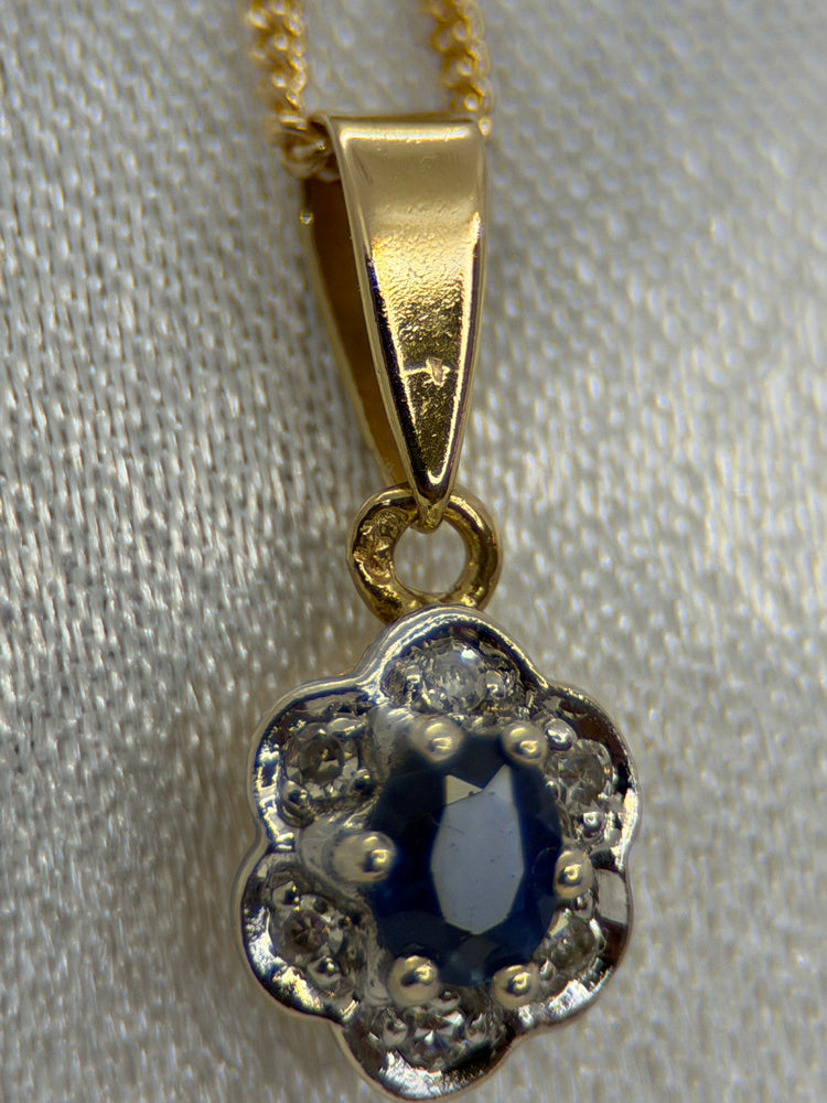 18K Safir- och diamanthänge – Klusterdesign, 1.5 cm