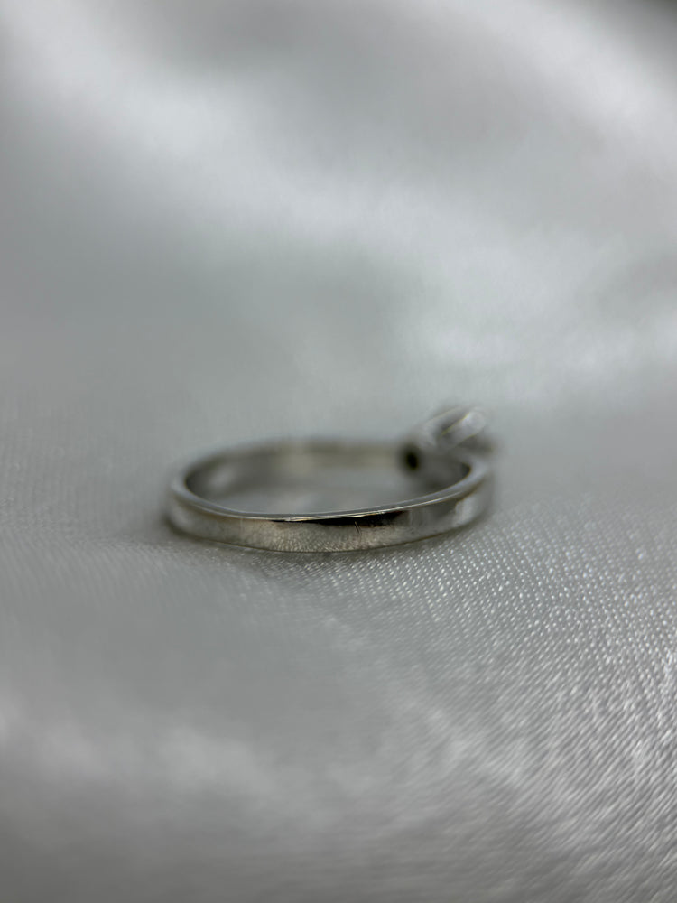 18K Solitärring med diamant – 0.08 ct, Storlek 48.5