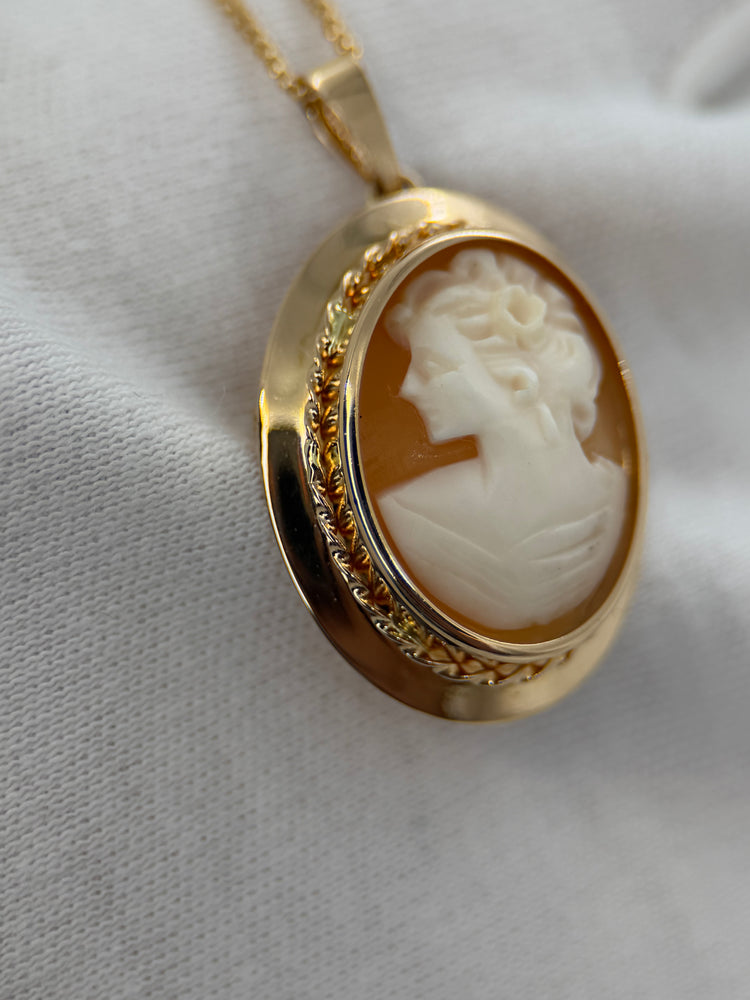 18K Camé hänge/brosch – 3 cm