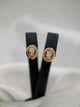 18K Snäck-camé örhängen – 1.5g, 1 cm