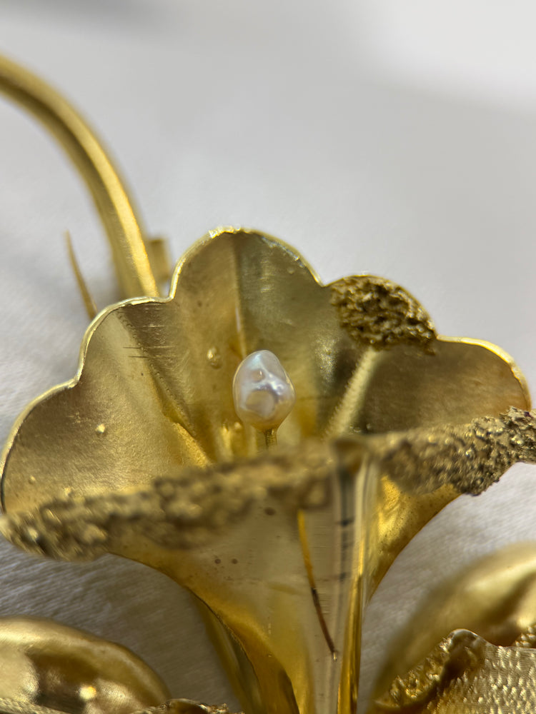 18K Orchid Brooch in Rose Gold – Cultured Pearl, 9.5 cm