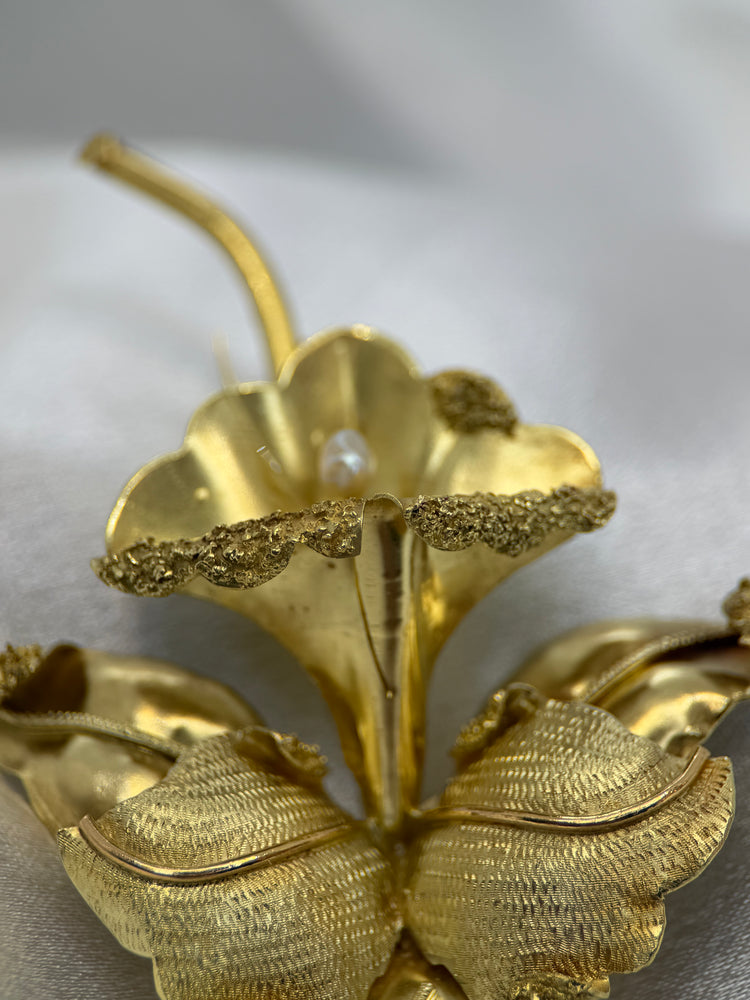 18K Orchid Brooch in Rose Gold – Cultured Pearl, 9.5 cm