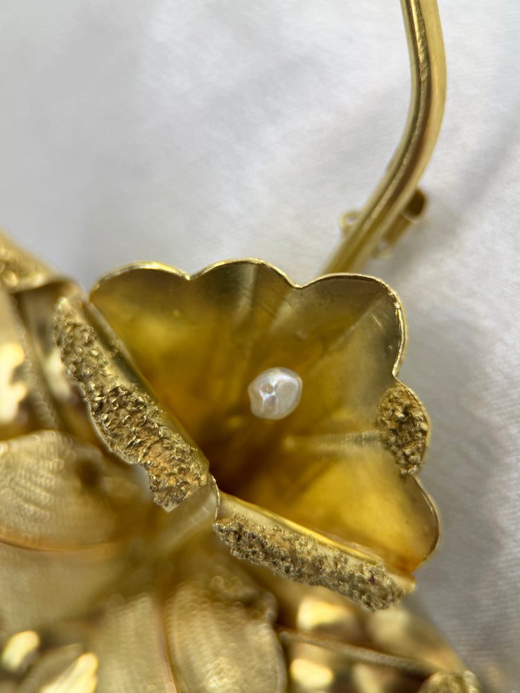 18K Orchid Brooch in Rose Gold – Cultured Pearl, 9.5 cm