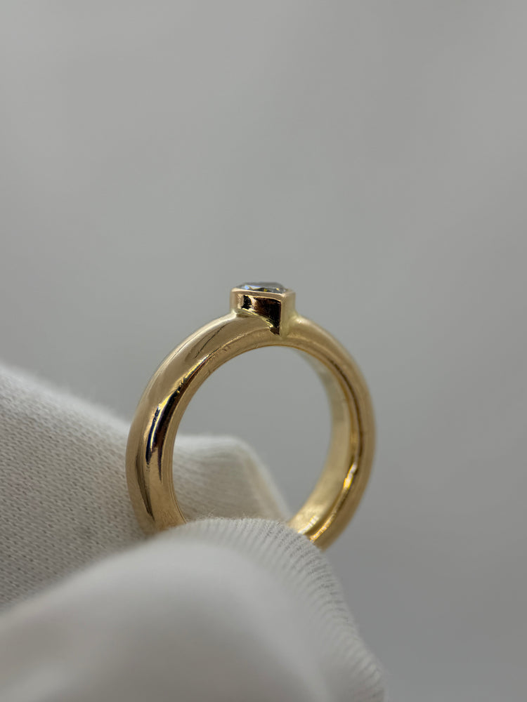 18K Hjärtring med diamant – 0.25 ct, Storlek 54.5