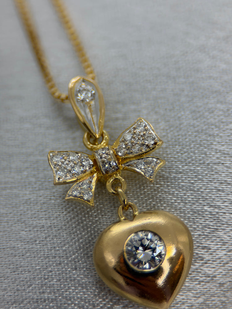 18K Diamanthänge i Rödguld – Hjärta & Rosett, 0.35 ct, 2.8 cm