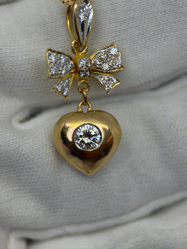 18K Diamanthänge i Rödguld – Hjärta & Rosett, 0.35 ct, 2.8 cm