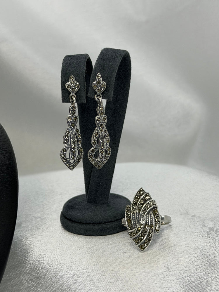 Silver & Marcasite Jewelry Set – Necklace, Earrings & Ring, Floral Motif