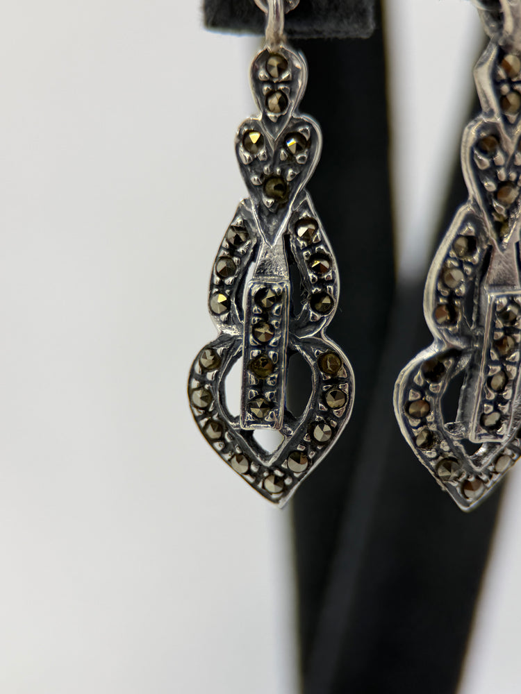 Silver & Marcasite Jewelry Set – Necklace, Earrings & Ring, Floral Motif