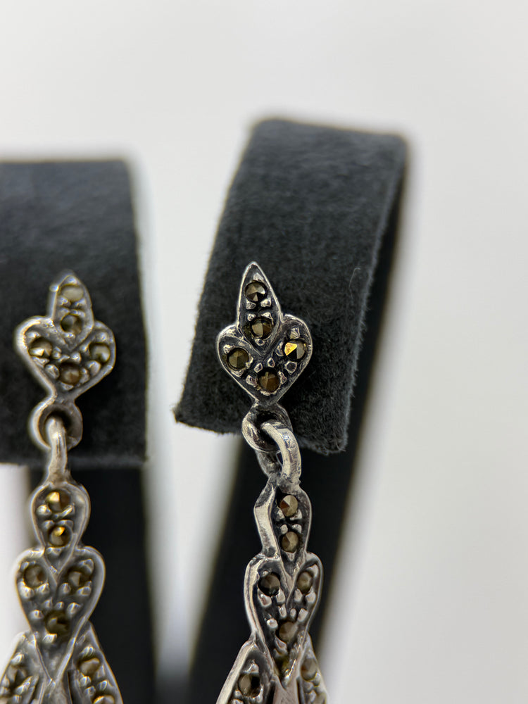 Silver & Marcasite Jewelry Set – Necklace, Earrings & Ring, Floral Motif