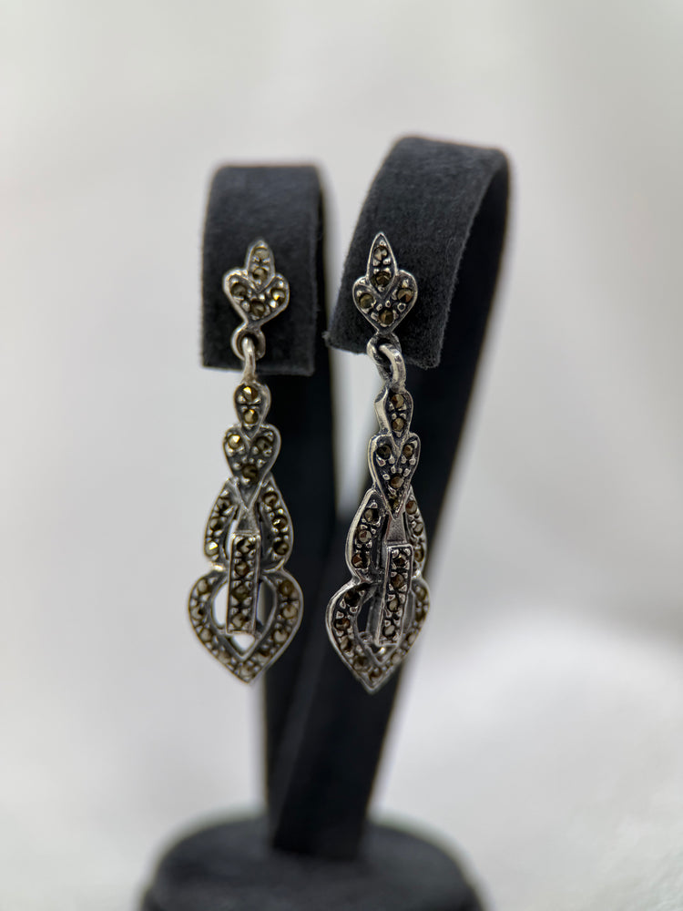 Silver & Marcasite Jewelry Set – Necklace, Earrings & Ring, Floral Motif