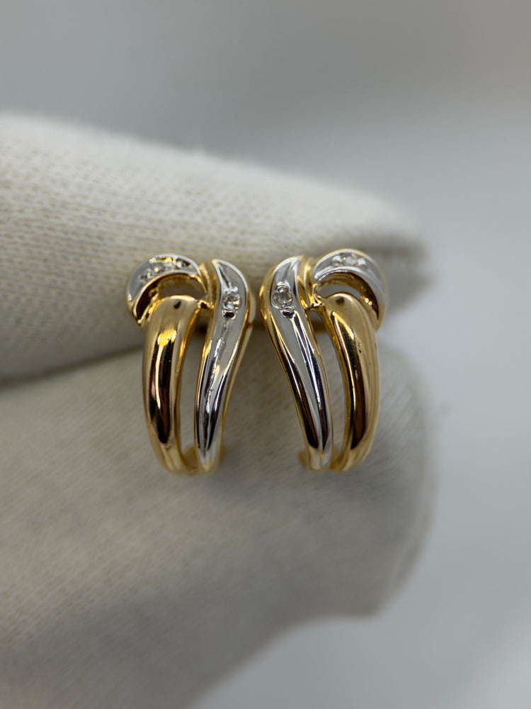 18K Tvåfärgade diamantörhängen – genombruten design, 1.4 cm
