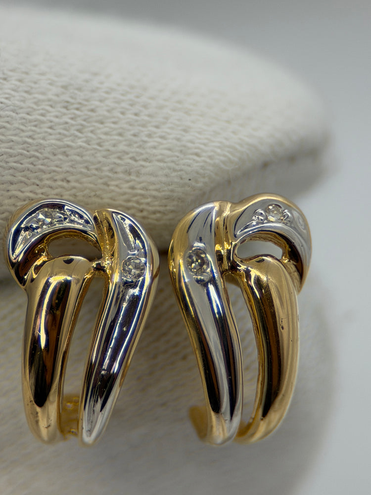 18K Tvåfärgade diamantörhängen – genombruten design, 1.4 cm