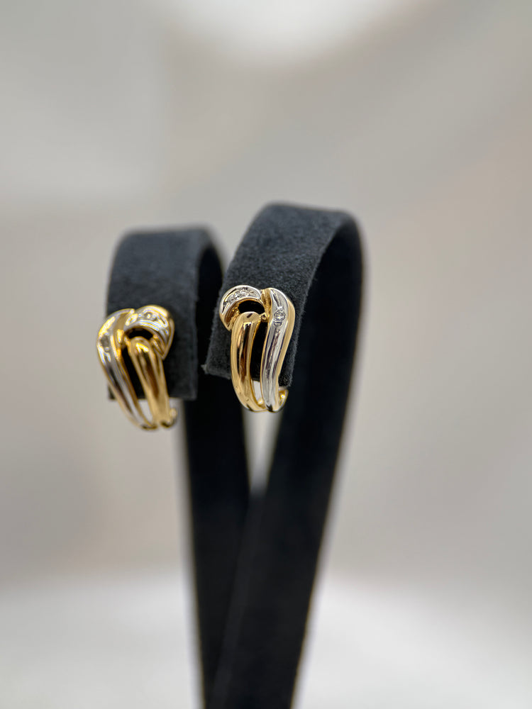 18K Tvåfärgade diamantörhängen – genombruten design, 1.4 cm