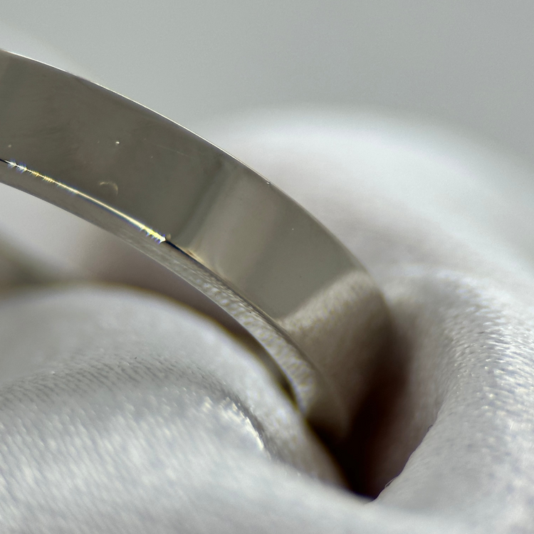 18K Rak-form Ring med Princesslipad Diamant 0.40 ct