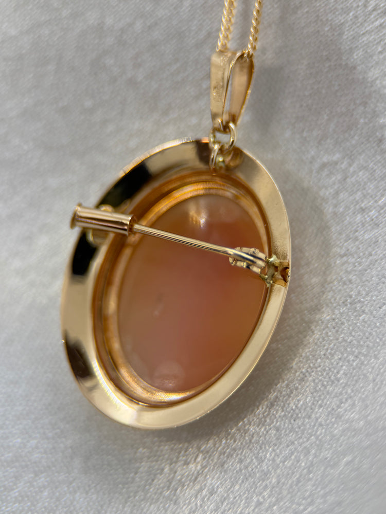 18K Brosch/Hänge med Snäckcamé – 3.6g, 3.2 cm