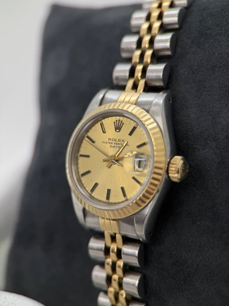 ROLEX Oyster Perpetual Date – Damklocka i stål och 18K guld