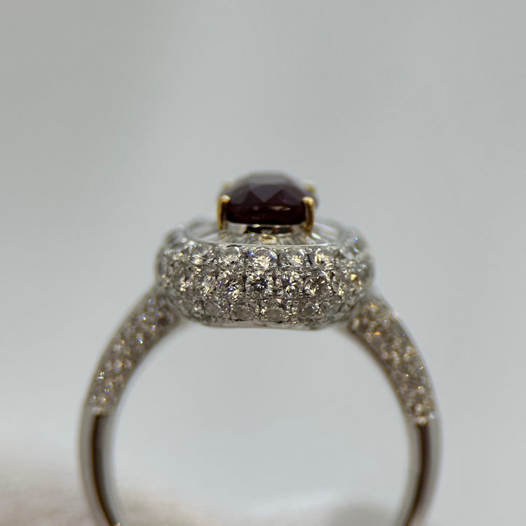 18K Rubin och Diamantring 2.19 ct