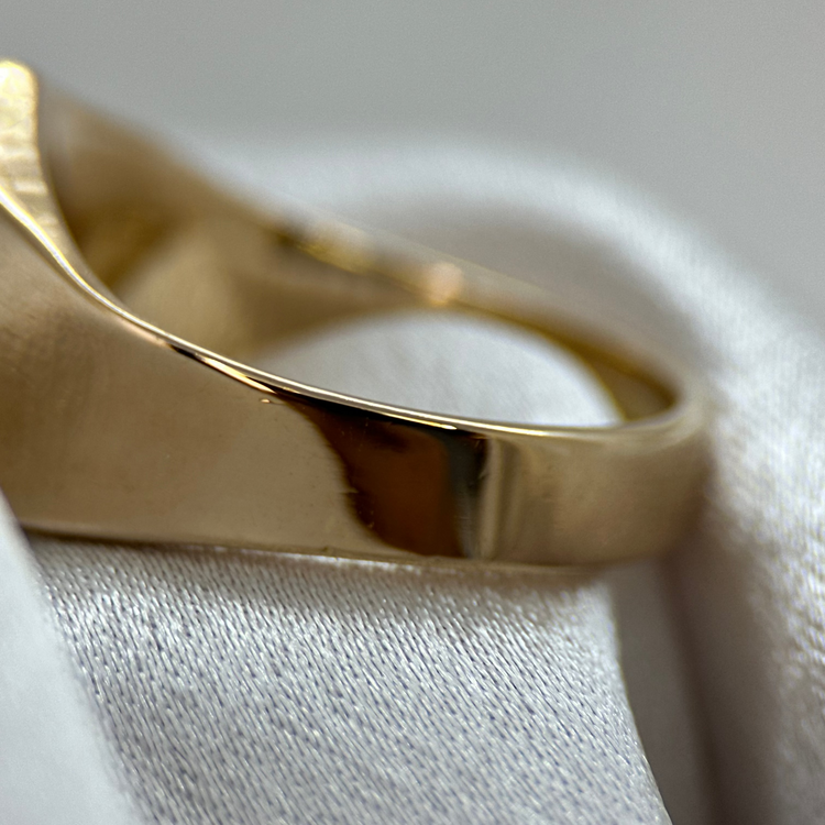 18K Klackring med Diamant