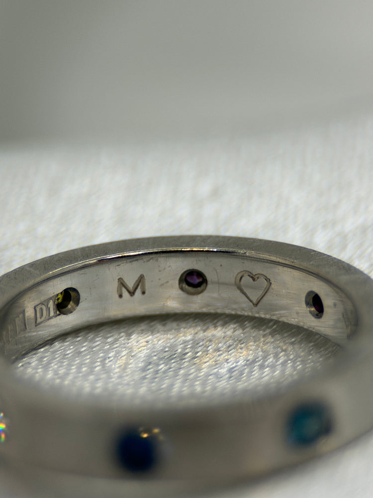 18K Diamantring – Regnbågsfärgad, Storlek 50