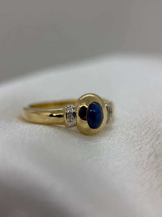 18K Sapphire and Diamond Ring – Cabochon Sapphire, Size 56