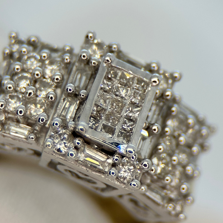 14K Diamond Ring with Heart Motifs