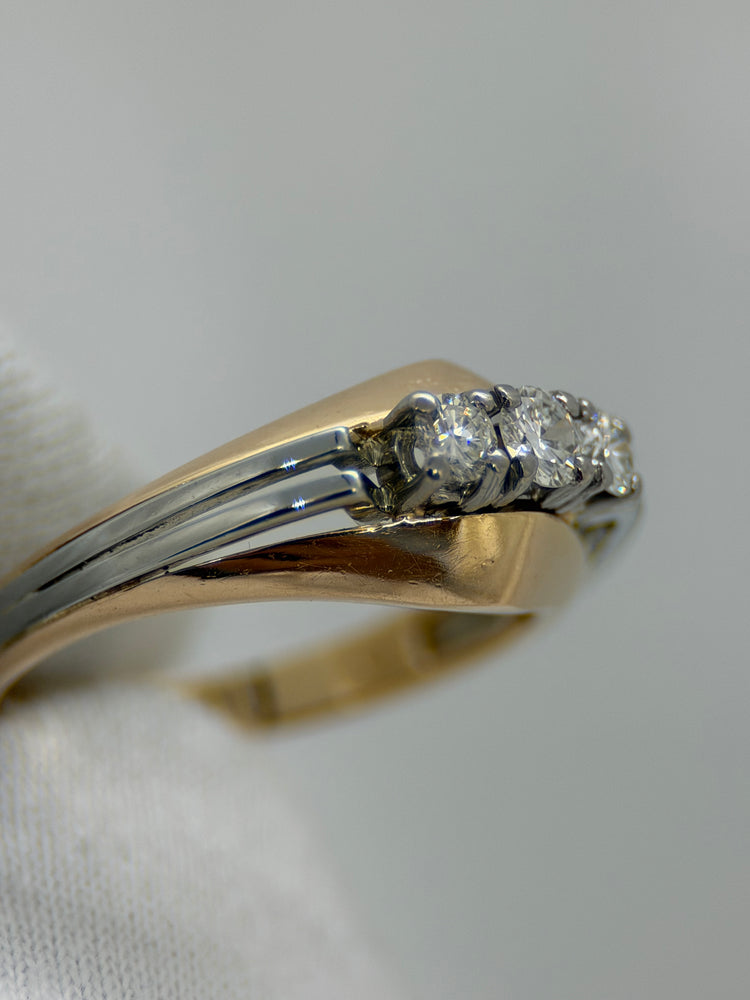 18K Two-Tone Diamond Ring – 0.30 ct, Size 54