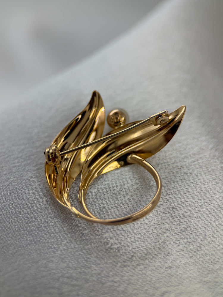 18K Bladbrosch med odlad pärla – Rödguld, 3.5 cm
