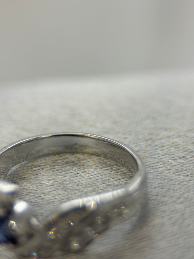 18K Sapphire and Diamond Ring – White Gold, Size 48.5