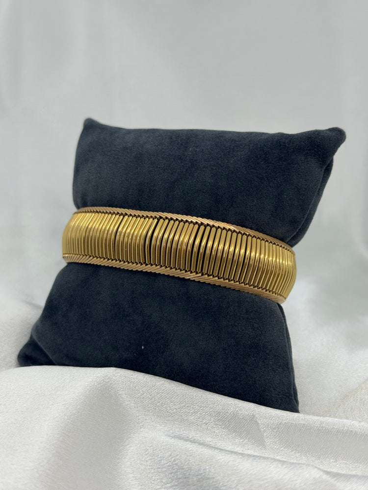 18K Gold Bracelet by Uno A Erre – Fishbone Design, 53.6g, 20.3 cm