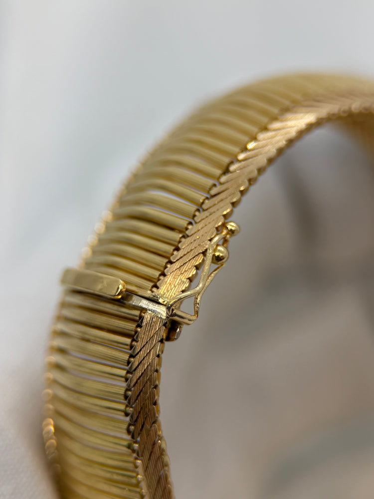 18K Gold Bracelet by Uno A Erre – Fishbone Design, 53.6g, 20.3 cm