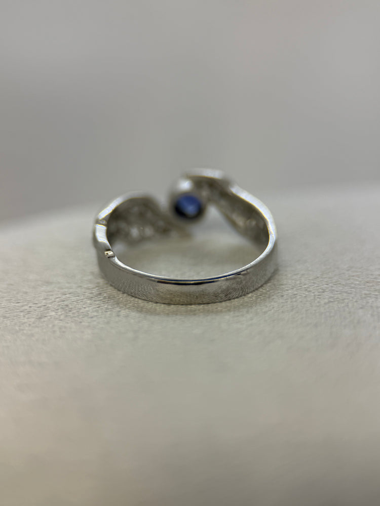 18K Sapphire and Diamond Ring – White Gold, Size 48.5