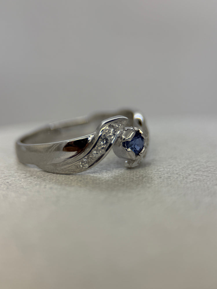 18K Sapphire and Diamond Ring – White Gold, Size 48.5
