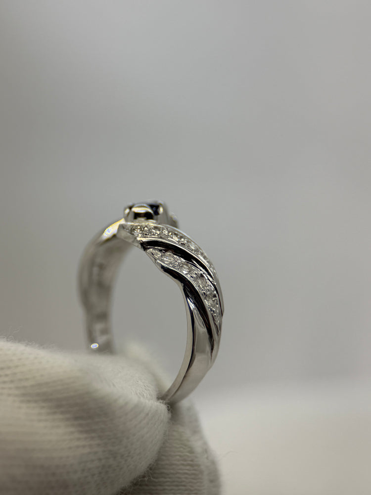 18K Sapphire and Diamond Ring – White Gold, Size 48.5