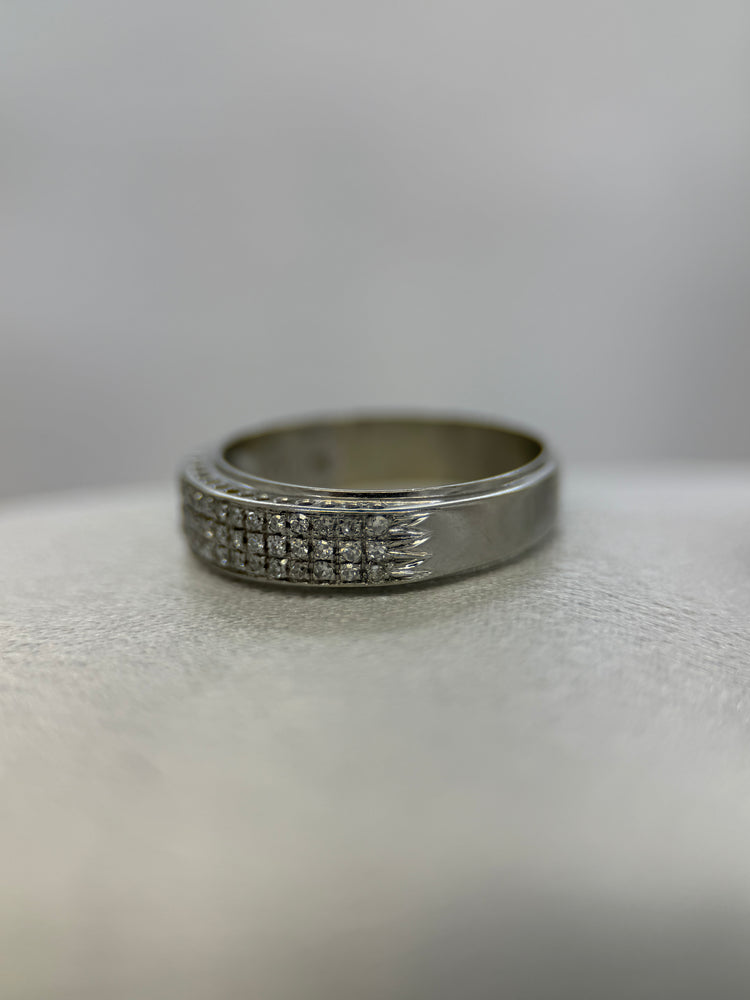 18K Triple Row Diamond Ring – Single Cut Diamonds, Size 58