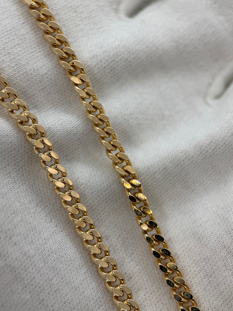 18K Curb-Link Necklace – 25.1g, 49.5 cm
