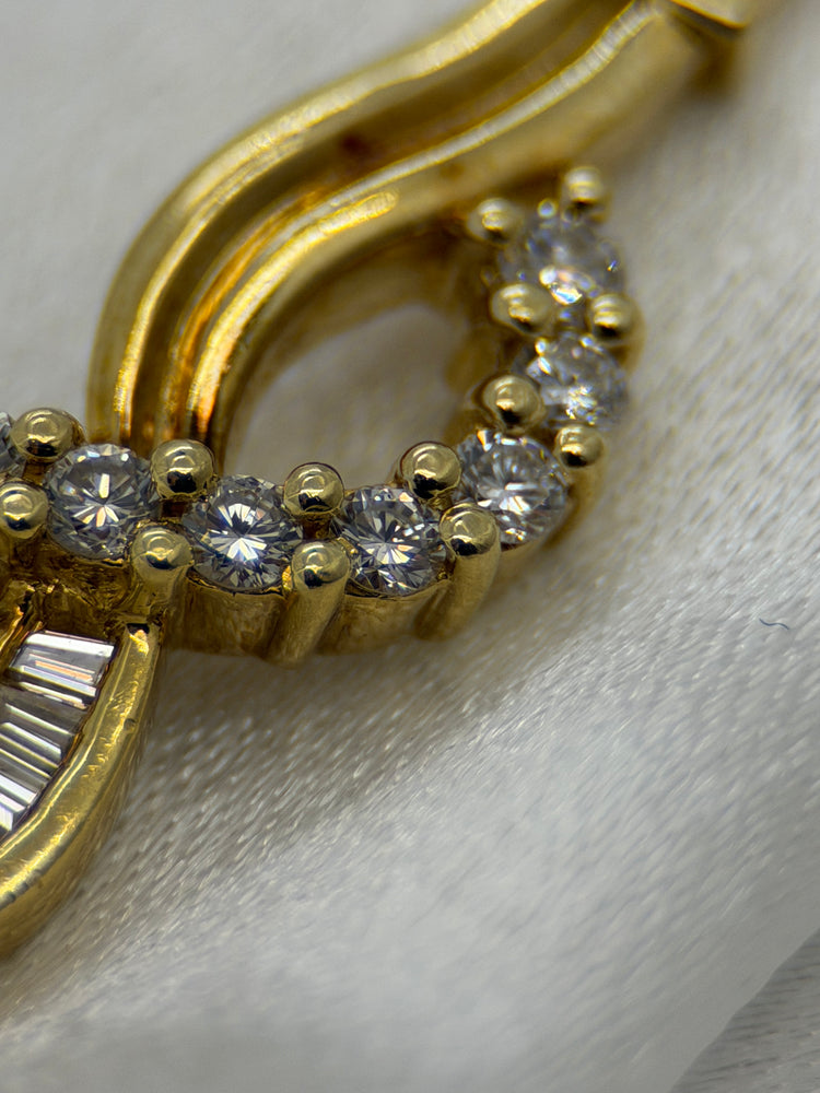 18K Diamanthalsband i rödguld – Briljant- & baguettslipade diamanter, 33.8g