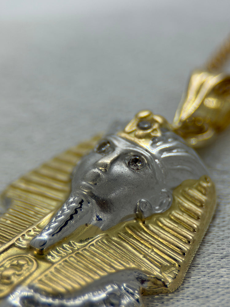 18K Farao hänge – Tvåfärgat guld med briljantslipade diamanter, 3.5 cm