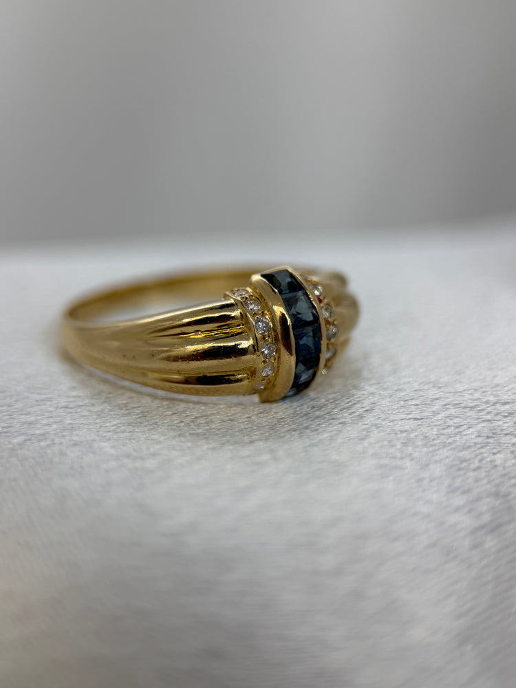 18K Safir- och diamantring – Kanalinfattning, Storlek 56